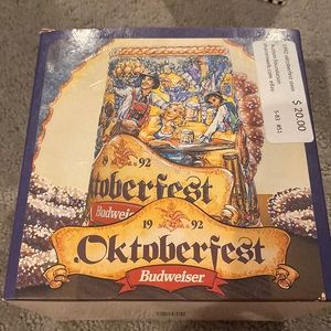 1992 Oktoberfest stein Budweiser nib